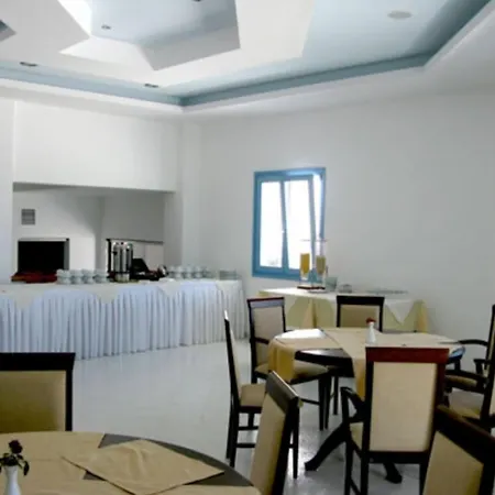 Captains Rock Hotel Chrisi Akti (Paros)